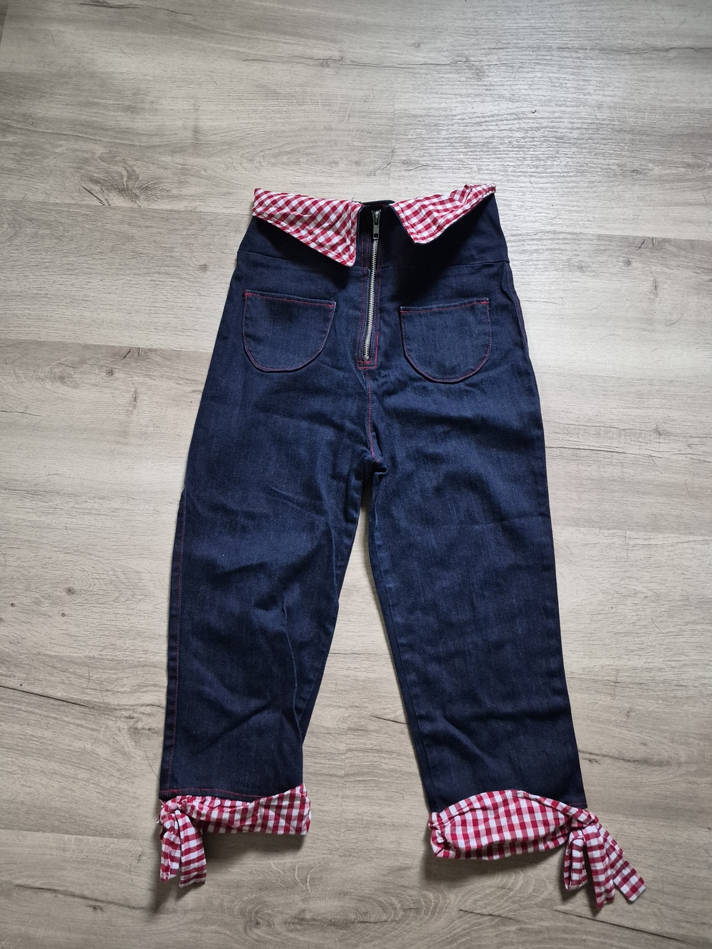 High-Rise Dark Blue Denim Jeans with Red Check Trim